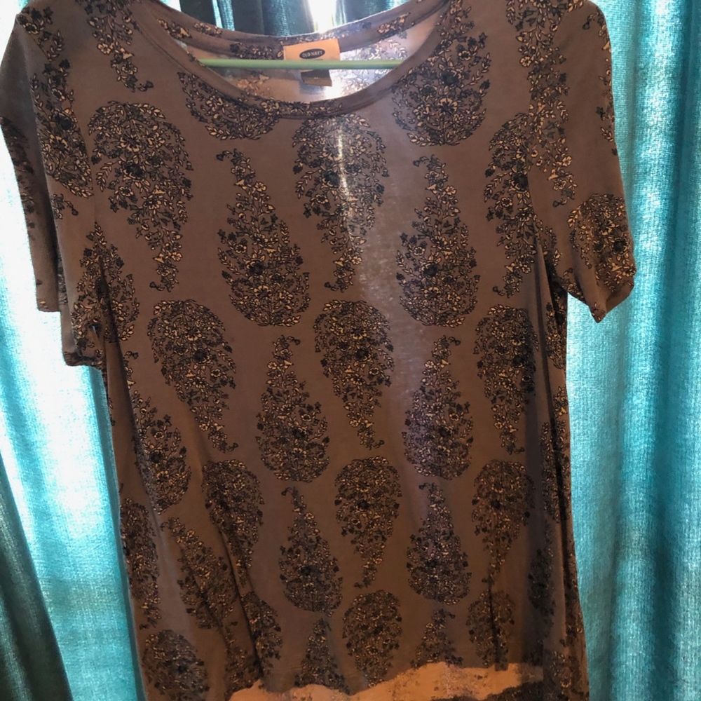 Cute pattern, super soft tee - Picture 2 of 2